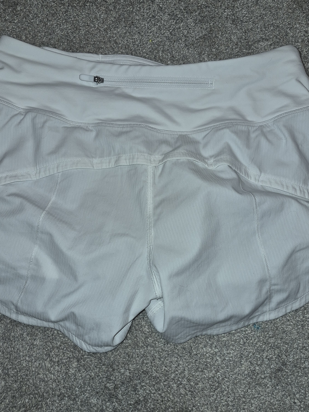 Lululemon Speed Up Short Long 4" Updated Fit Size 6